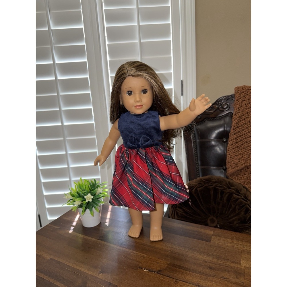 American Girl Doll 2020 GOTY Joss Kendrick, Wavy Layered‎ Hair, Brown Eyes